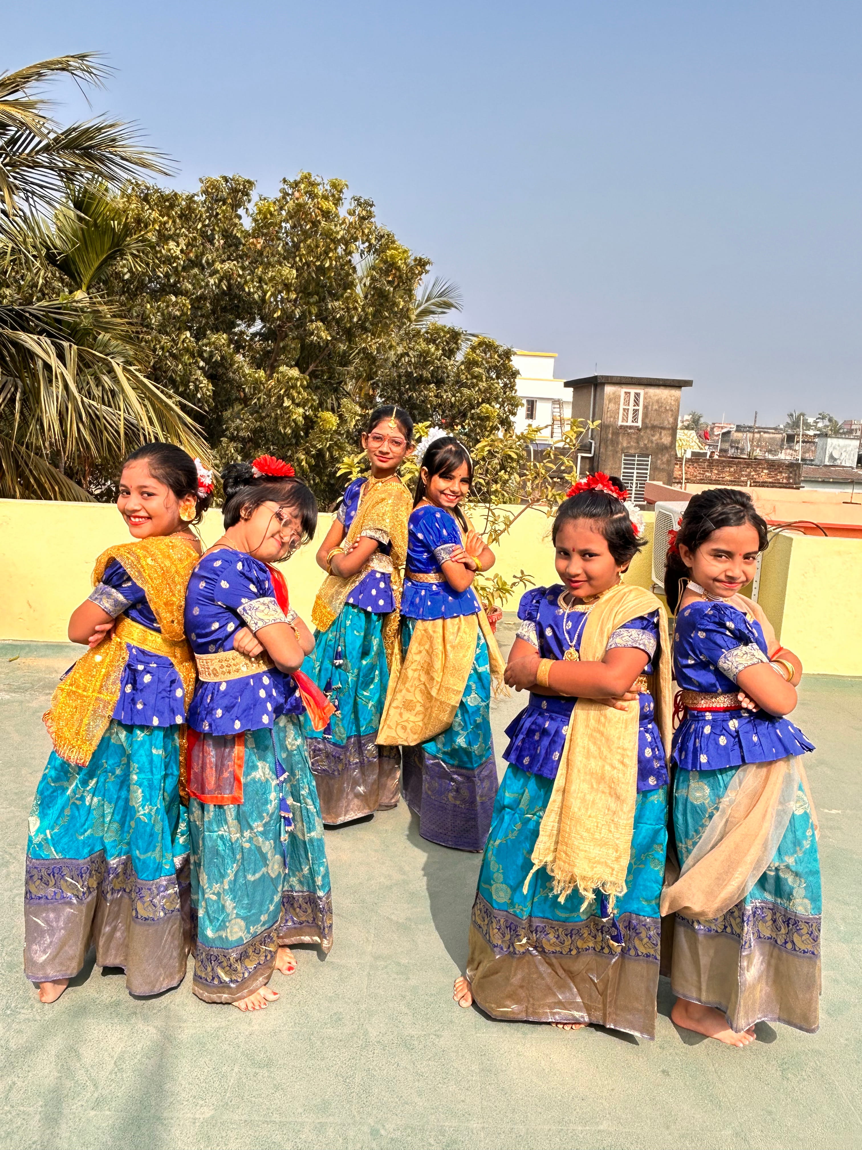 Kids outdoor dance performance at Chhandam Dance Academy Kolkata